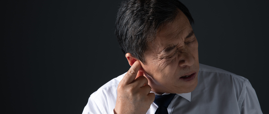 感冒引起耳朵里面疼是怎么回事